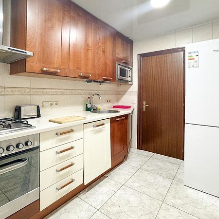 Charming Rooms In Shared Apartment Near Camp Nou Barcelona Exteriör bild
